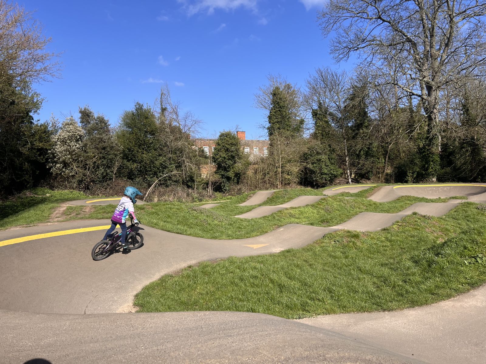 Goldwell park pump track thumbnail