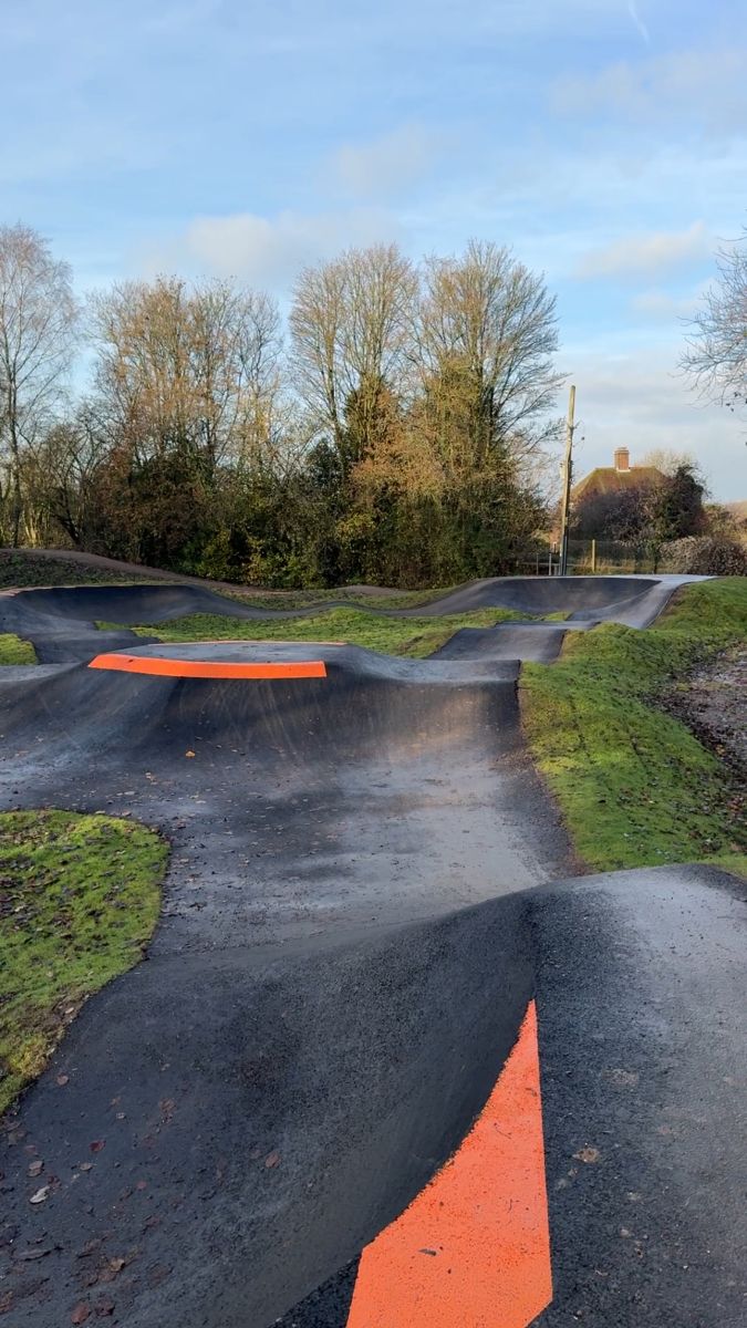 Oakley Pump Track (Beach Park Pumptrack and Jumps) thumbnail